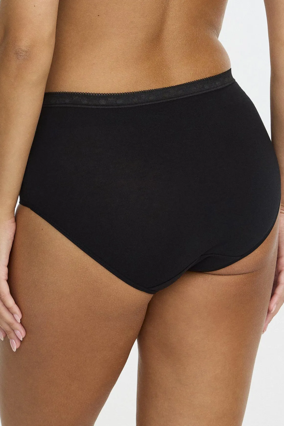 trosa_midi__black_1.webp Trosa Midi - Black